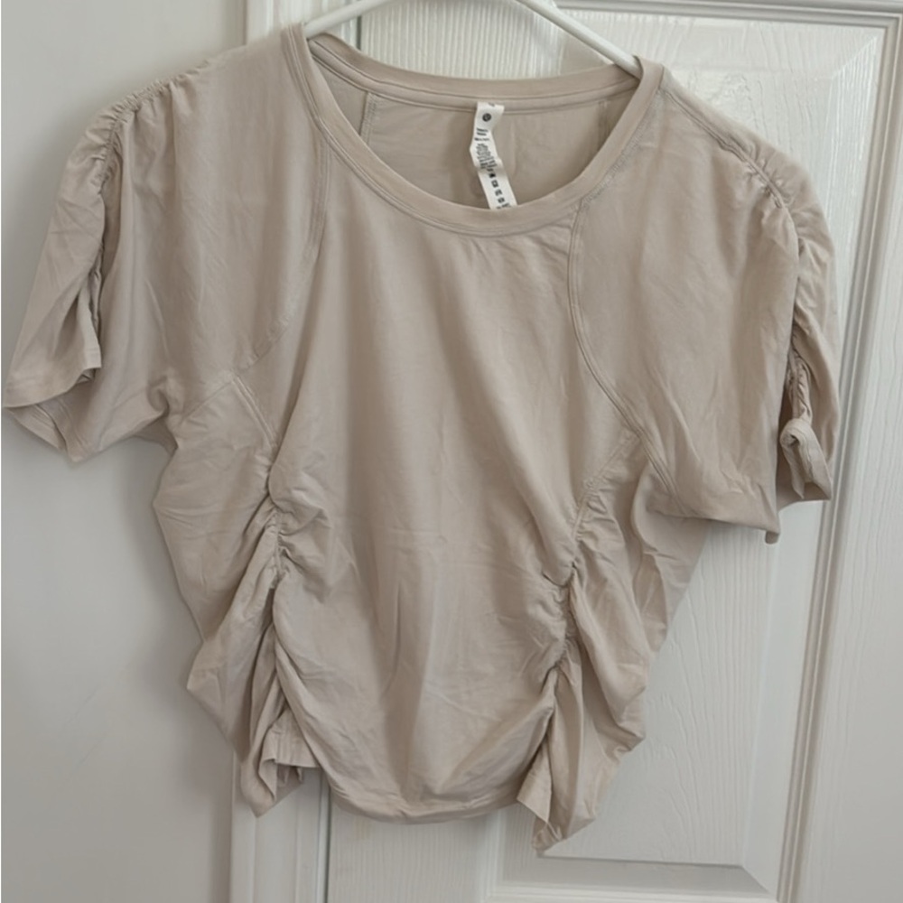 Lululemon Athletica Short Sleeve Tee in Classic White